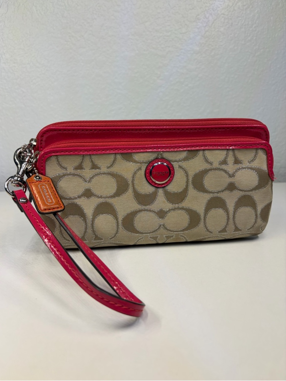 Coach Signature C’s Canvas Wristlet with Pink Trim - Picture 2 of 13